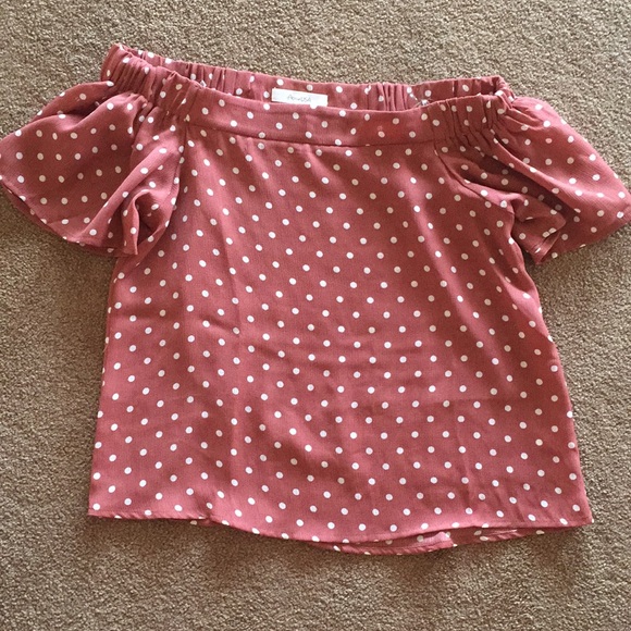 Dark Blush Off Shoulder Top - Picture 3 of 3